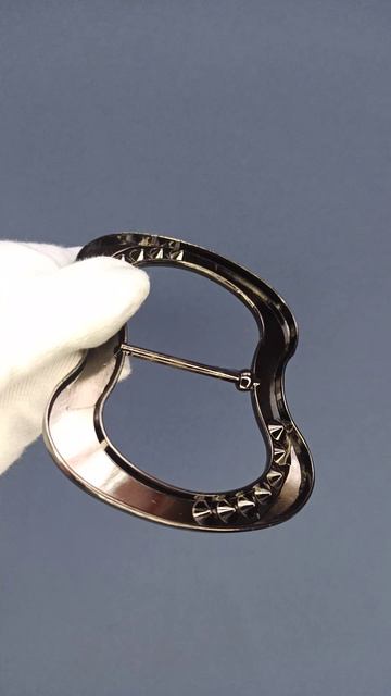 Пряжка, металл, темный никель, 8х5.5см, Артикул 00035