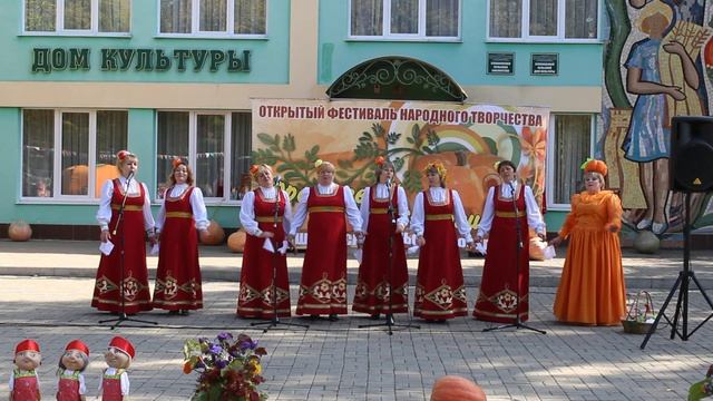 Песня УРОЖАЙНАЯ. Красивая и веселая песня!!!