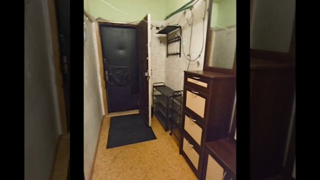 Продается 2-х комнатная  квартира-распашонка в 5 минутах ходьбы от метро 