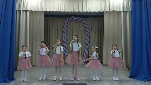 Вокальный эстрадный ансамбль "Вдохновение" -  "Поцелую бабушку в розовые щечки",