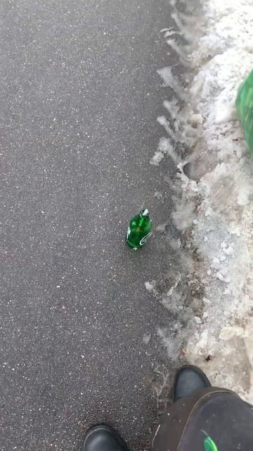 Полезли  в бутылку ;) #ореховозуево #подмосковье #russia #россия #лайфхаки #лайфхак #лайк #россия24