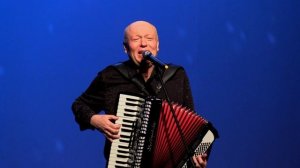 ОН ПЕЛ И ВЕСЬ ЗАЛ ТАНЦЕВАЛ! Песня "Коля-Николай". Поёт Николай Засидкевич