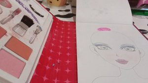 делаю макияж бумажной кукле💜🩷🐱