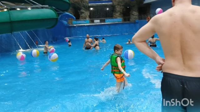 Ква-Ква 🐸 парк . Аквапарк. дети счастливы ,родители довольны )