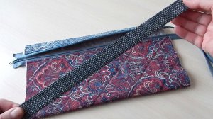 Как сшить объёмную косметичку на молнии любой размер.