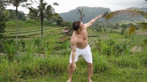 Утренняя гимнастика! Делай Каждый День! (Бали)