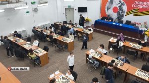 В Махачкале проходят финальные городские командные соревнования по шахматам