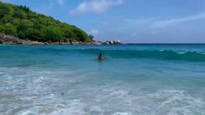 На волнах туда-сюда!