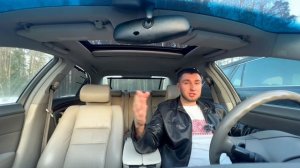 Подарил маме автомобиль