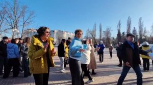 15 марта.Крапива....лебеда...