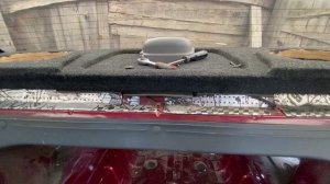 Вот как я снял полку под динамики  Hyundai Accent