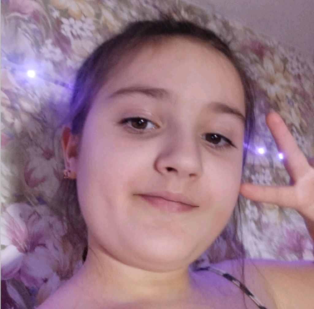 Аааааааа 17 подписчиков уже на моём канале!!!!