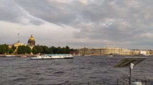 Под крики чаек над Невой (песня)