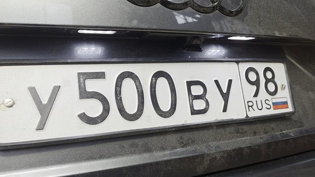 Работа выезжающей камеры заднего вида 360 на AUDI SQ7 4M. Установка AUDITORIA SPB. Нет омывателю!