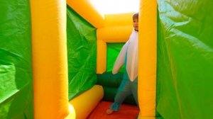 Картонная Больница и Другие Приключения Оливера и Дру