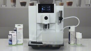JURA E8 (EC): Очистка системы приготовления молочной пены