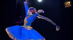 БАЙН ТЕГ. Бурятский танец. Исполняет солистка Валерия Гаряева, 15 лет.