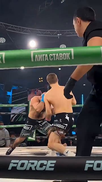 Так выглядел весь бой «Фартового» и Косырева смотреть онлайн