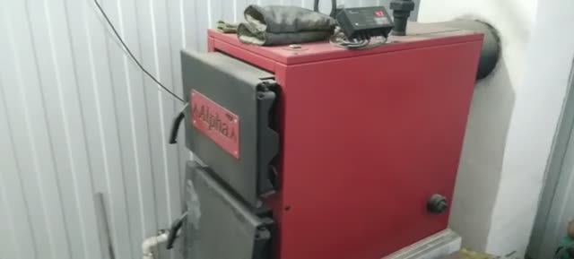 Vulkan Alpha Pro 20 - твердотопливный котёл длительного горения - обзор работы и отзыв клиента смотреть онлайн