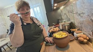 Разделываем  белого амура,  горшочек с картошкой и грибами в сметане и вкуснейший борщ.