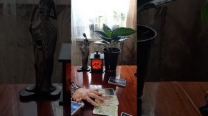 Таро.Какую тайну скрывает мужчина.