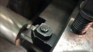 Заточка фрезы на токарном станке эльборовым резцом. Не совсем удачная попытка.