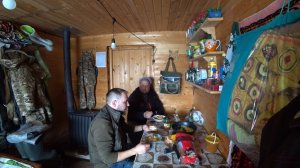РЫБАЦКАЯ ИЗБА, ВПУСТИЛА И ОБОГРЕЛА! СПАСАЕМ ВЕЩИ ПОСЛЕ НАЛЕДИ \ РИСКУЕМ, КУШАЕМ, БЫТУЕМ. часть 2.