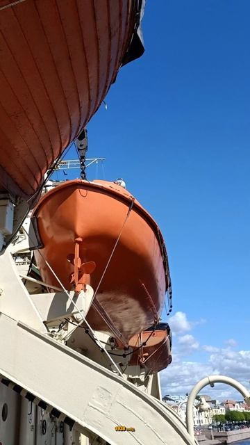 Ледокол легенда Красин