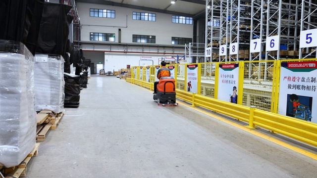 Поломоечная машина Noblelift NR530