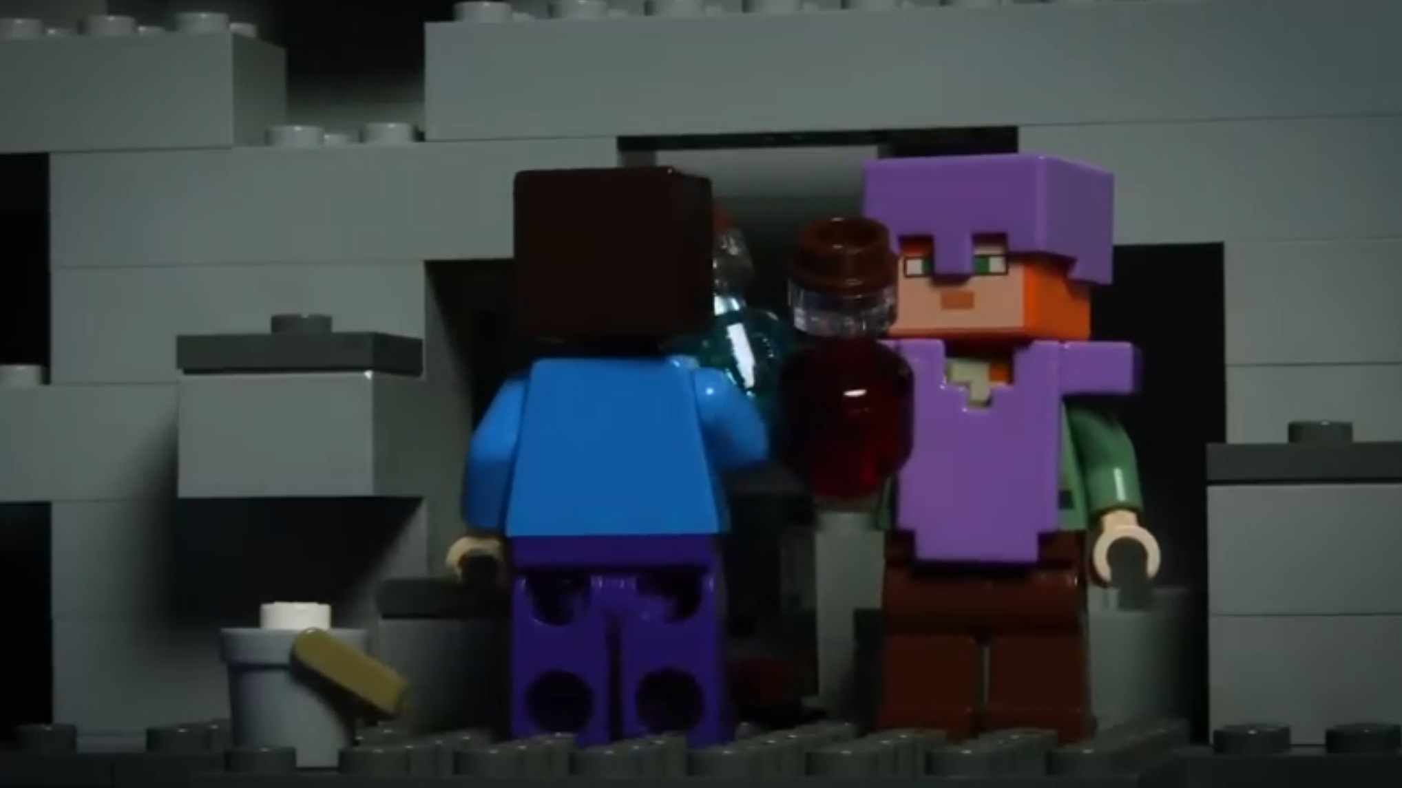 Стив заводит коня но не всё так просто...