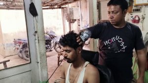 Индийский парикмахерская удивительные  массаж головы и тела