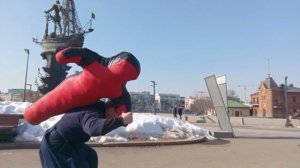 1Гуляем с Ваней по Москве.
Москва меня запомнит. Хотя, спорный вопрос хорошо это или нет.