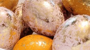 КРАСИМ ЯЙЦА БЕЗ КРАСКИ