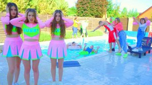 Леди Диана | ЧЕРЛИДЕРШИ РАЗРЕШИЛИ ЛУЗЕРАМ ОТОРВАТЬСЯ ПЕРЕД ШКОЛОЙ!!!