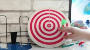 Игра в дартс (Набери 100 баллов)