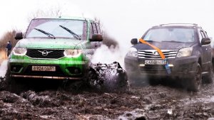 Точка в споре!!! Решающая Битва Ховера и Патриота в грязи на бездорожье! Новый УАЗ. Offroad.