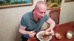 Прикупил продуктов маленько.