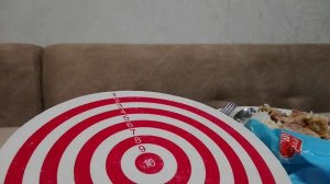 Игра в дартс (Набери 200 баллов)