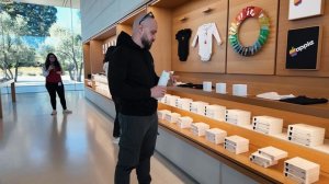 I visited Apple Park in Cupertino - Campus & Visitor Center Tour