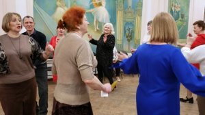 20260315 Танцы под песню Распрягайте хлопцы коней Раз два три калина дивчина гармонь гармошка г Орёл