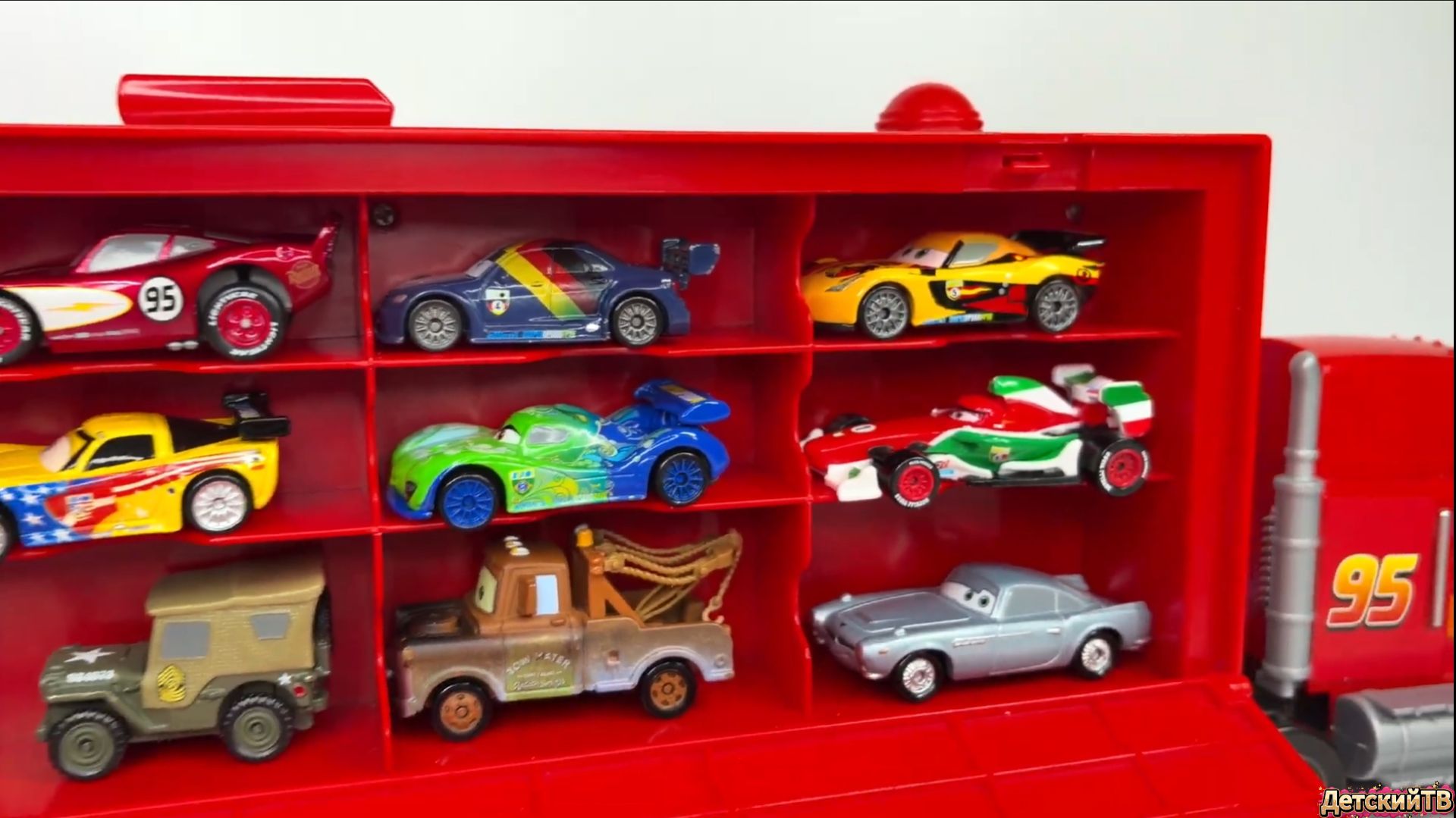 Мультики для детей Молния Маквин и Друзья! 24 Машинки Tomica