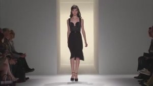 Показ женской коллекции Calvin Klein весна-лето 2013