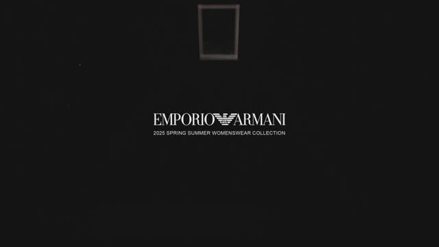 Показ коллекции Emporio Armani весна-лето 2025