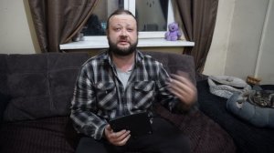 Как всегда с Вами Добрый мужик из гуши читает Ваши комментарии ПОДВАЛ ИЛЬИЧА