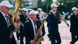 700+ Музыкантов