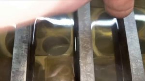 Ремонт ГБЦ правая двиг. 6G72 Mitsubishi Montero Sport 3.0 л, V6 Трещина между сёдлами ...