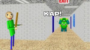 😱Балди поймал меня, сбегаю из школы в roblox