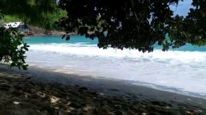 Неужели когда то мы тут сидели на песке?)