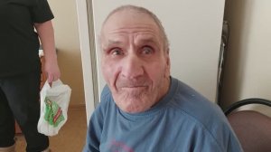 Люба и Светлана навестили д. Матвея в больнице.