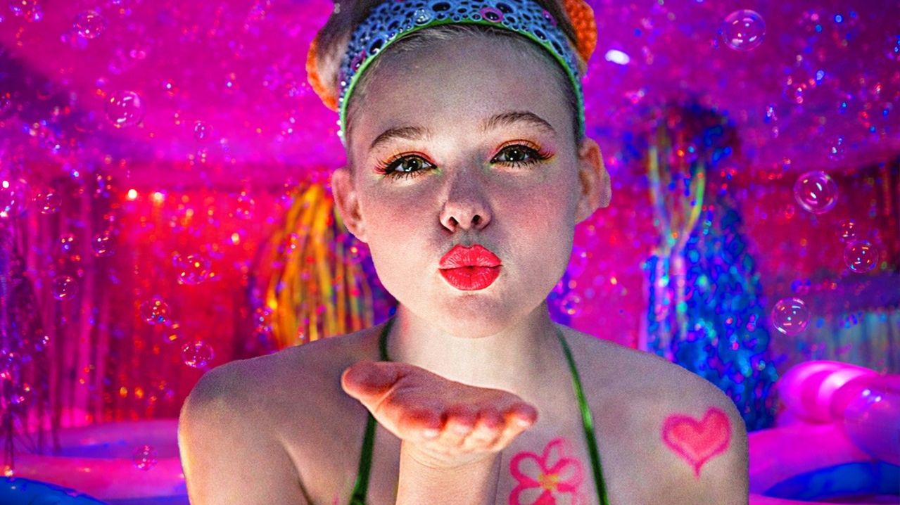 У Марго проблемы с деньгами - Русский трейлер (Дубляж, 2026) Эль Фаннинг, Николь Кидман